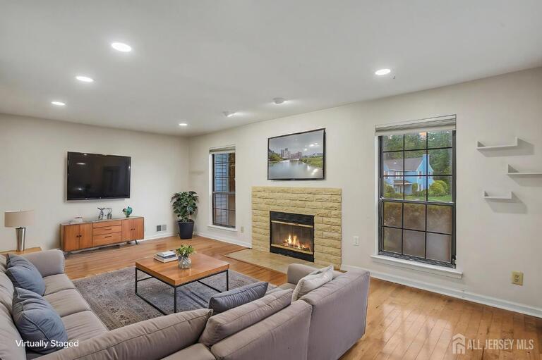 Photo 4 of 1901 Deerfield Drive, Edison NJ 08820, Edison, NJ