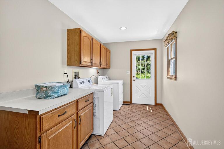 Photo 32 of 46 Waverly Place, South Brunswick NJ 08852, South Brunswick, NJ