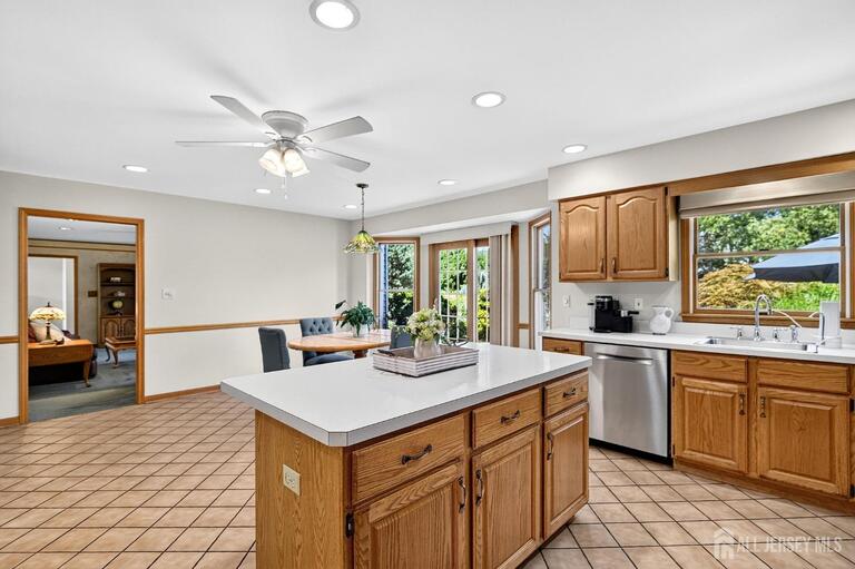 Photo 23 of 46 Waverly Place, South Brunswick NJ 08852, South Brunswick, NJ