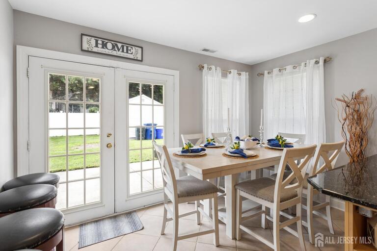 Photo 8 of 531 Manor Road, Beverly NJ 08010, Beverly, NJ
