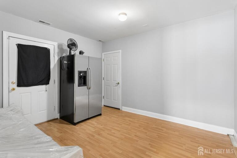 Photo 10 of 531 Manor Road, Beverly NJ 08010, Beverly, NJ