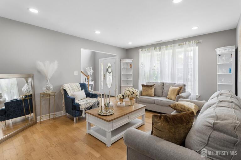 Photo 5 of 531 Manor Road, Beverly NJ 08010, Beverly, NJ