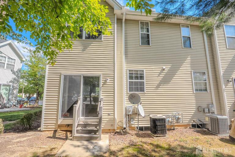 Photo 6 of 1311 Blossom Circle, South Brunswick NJ 08810, South Brunswick, NJ
