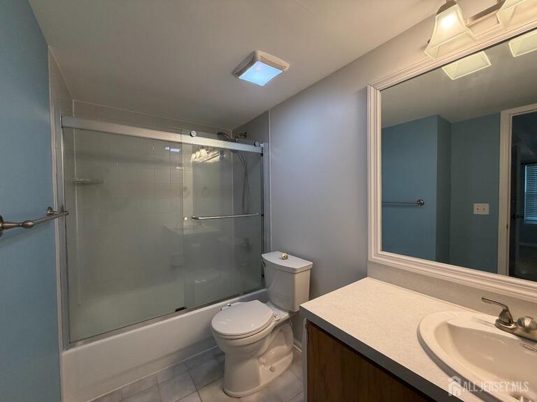 Photo 3 of 902 Plymouth Road, North Brunswick NJ 08902, North Brunswick, NJ