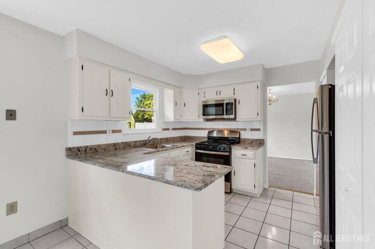 Photo 17 of 15 Major Lane, Plainsboro NJ 08536, Plainsboro, NJ