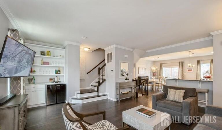 Photo 2 of 807 Bayside Court, South Amboy NJ 08879, South Amboy, NJ