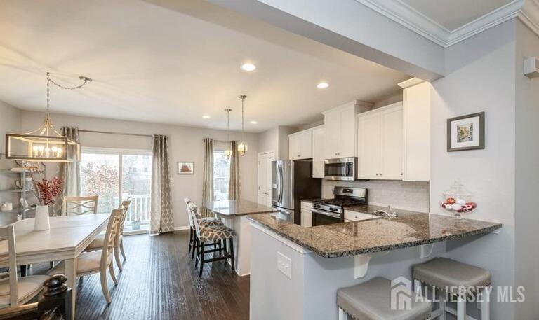Photo 5 of 807 Bayside Court, South Amboy NJ 08879, South Amboy, NJ