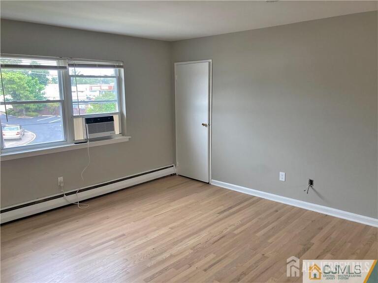 Photo 4 of 250 Penn Avenue # 4B, Edison NJ 08817, Edison, NJ
