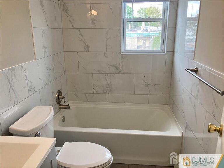 Photo 7 of 250 Penn Avenue # 4B, Edison NJ 08817, Edison, NJ