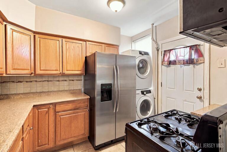 Photo 9 of 40 Throop Avenue, New Brunswick NJ 08901, New Brunswick, NJ