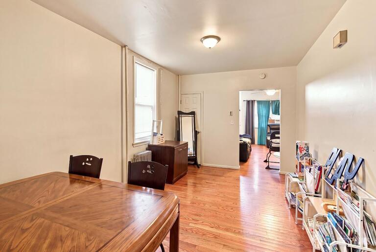 Photo 8 of 40 Throop Avenue, New Brunswick NJ 08901, New Brunswick, NJ