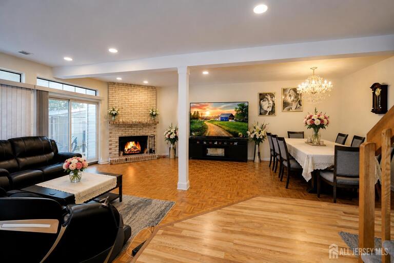 Photo 3 of 22 Borell Square, Parlin NJ 08859, Parlin, NJ