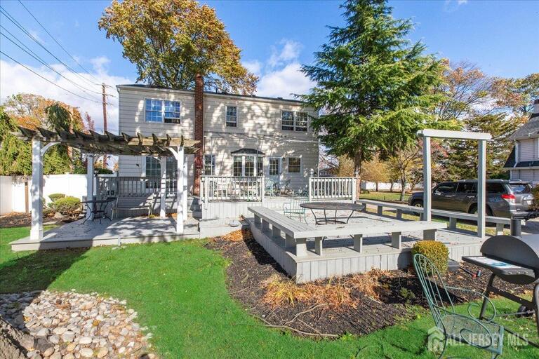 Photo 24 of 28 Debra Place, Sewaren NJ 07077, Sewaren, NJ
