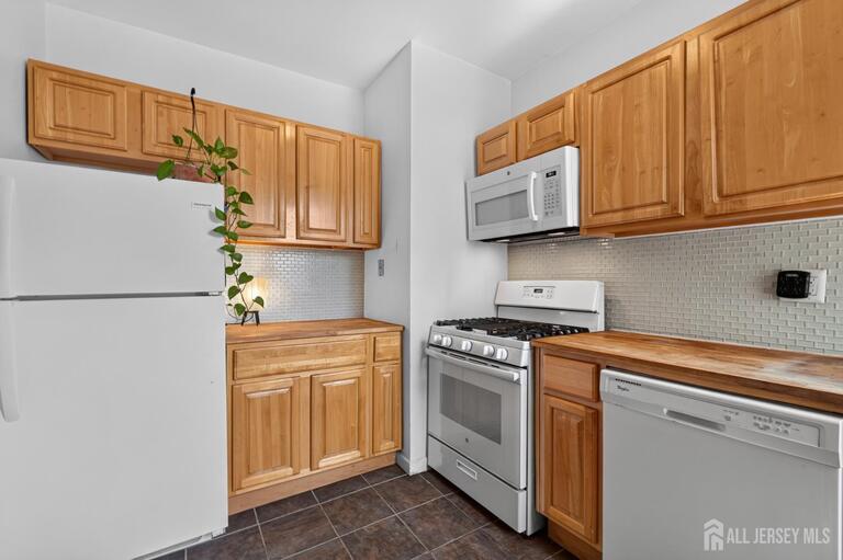 Photo 10 of 275 Harrison Avenue # 303, Jersey City NJ 07304, Jersey City, NJ