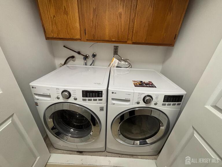 Photo 24 of 6005 N Oaks Boulevard, North Brunswick NJ 08902, North Brunswick, NJ