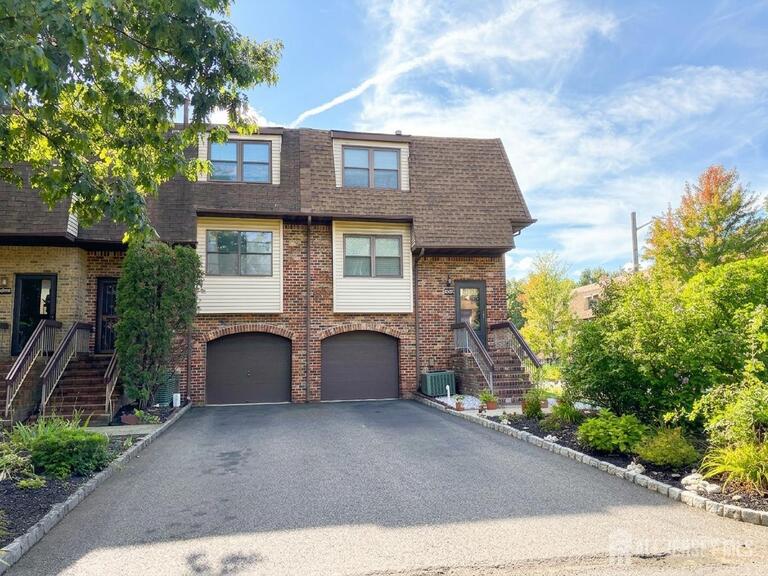 Photo 1 of 6005 N Oaks Boulevard, North Brunswick NJ 08902, North Brunswick, NJ