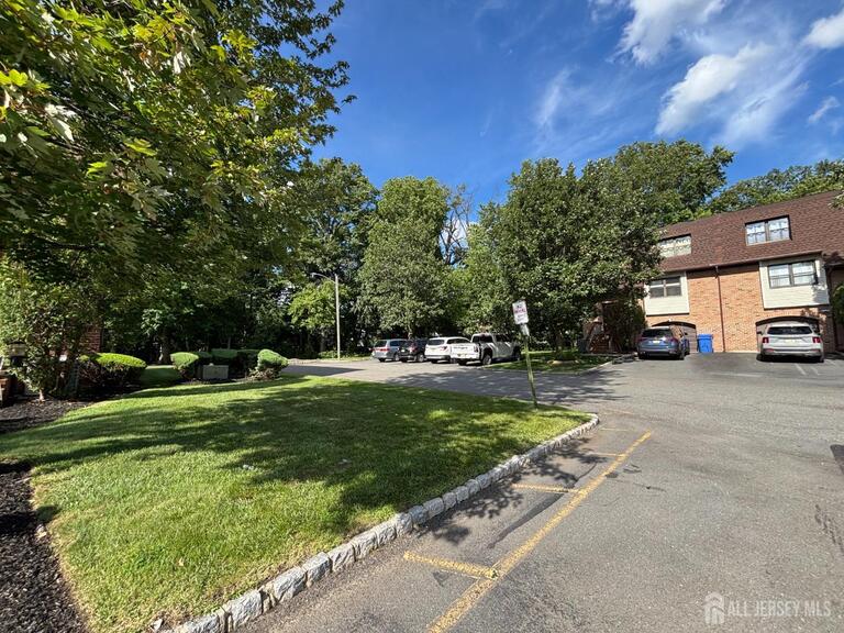 Photo 28 of 6005 N Oaks Boulevard, North Brunswick NJ 08902, North Brunswick, NJ