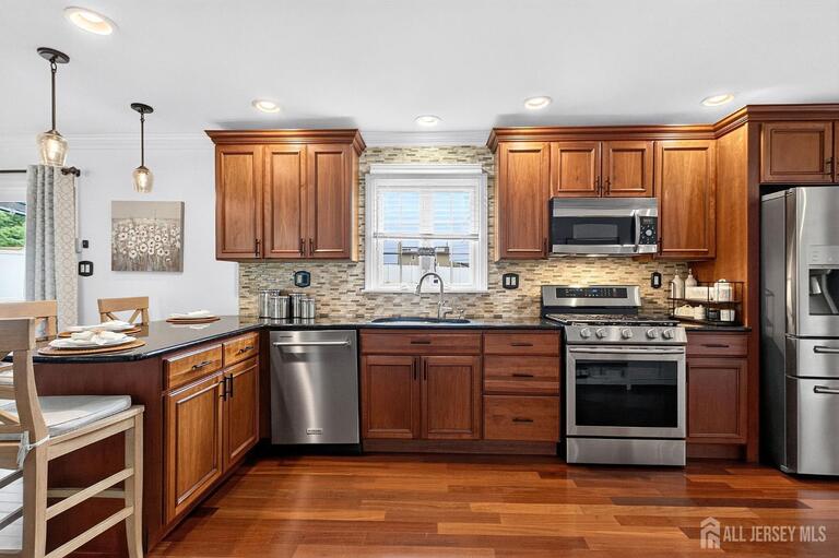 Photo 12 of 960 Gates Avenue, Piscataway NJ 08854, Piscataway, NJ