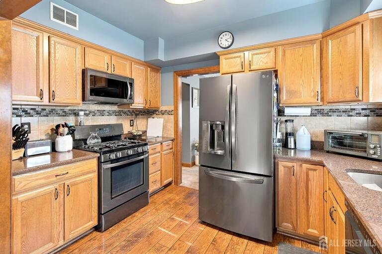 Photo 6 of 33 Pershing Avenue, Milltown NJ 08850, Milltown, NJ