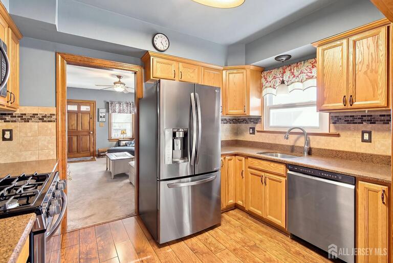 Photo 7 of 33 Pershing Avenue, Milltown NJ 08850, Milltown, NJ