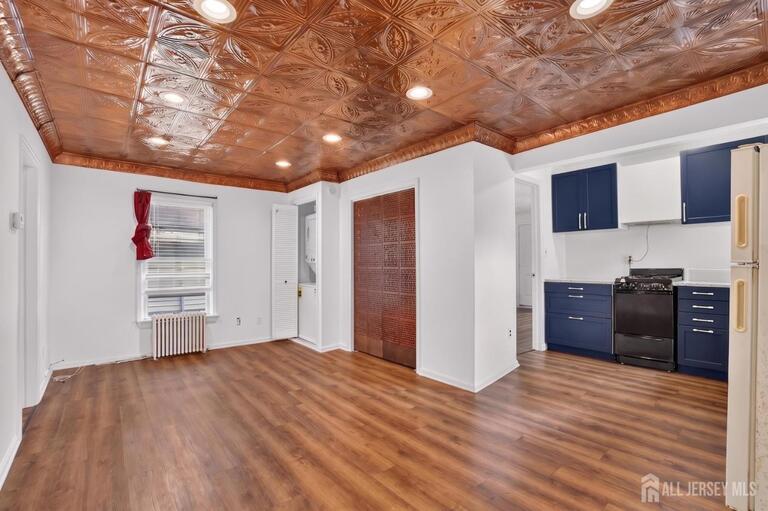 Photo 3 of 127 S Pine Avenue, South Amboy NJ 08879, South Amboy, NJ