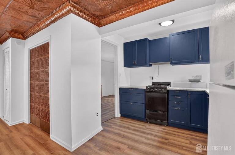 Photo 9 of 127 S Pine Avenue, South Amboy NJ 08879, South Amboy, NJ
