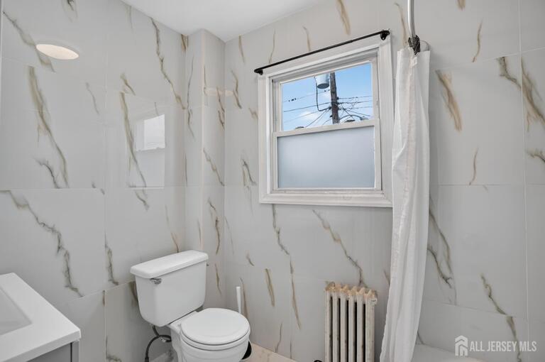 Photo 2 of 127 S Pine Avenue, South Amboy NJ 08879, South Amboy, NJ