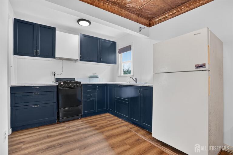 Photo 8 of 127 S Pine Avenue, South Amboy NJ 08879, South Amboy, NJ