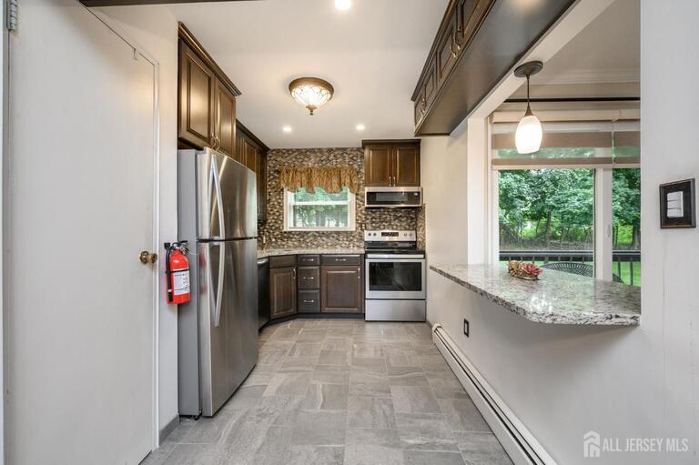Photo 10 of 18 Deanna Drive # 47, Hillsborough NJ 08844, Hillsborough, NJ