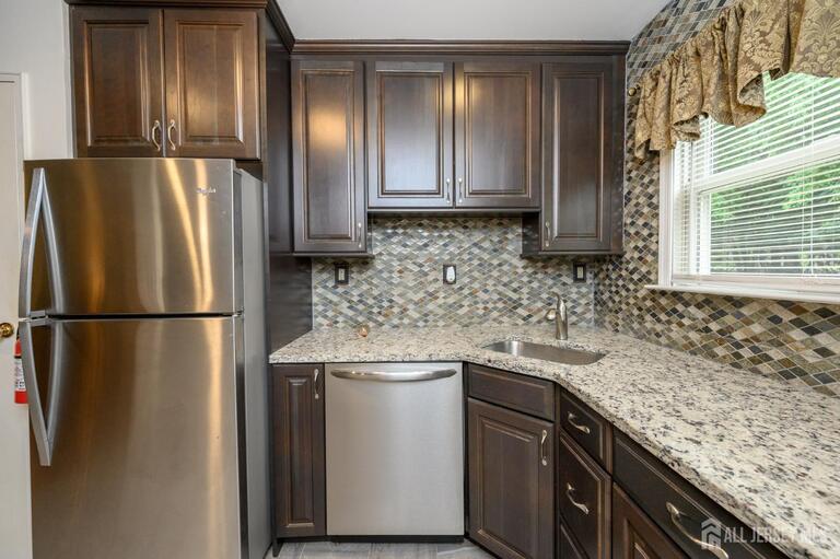 Photo 12 of 18 Deanna Drive # 47, Hillsborough NJ 08844, Hillsborough, NJ