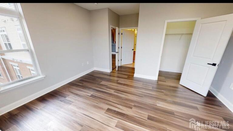 Photo 2 of 6301 Fernandez Court, Parlin NJ 08859, Parlin, NJ