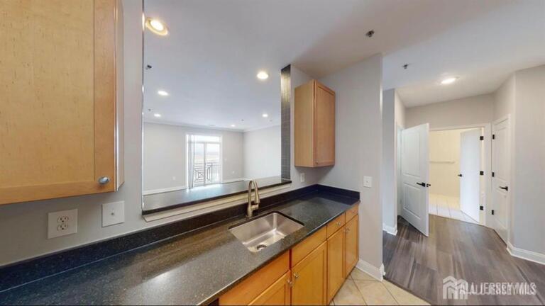 Photo 12 of 6301 Fernandez Court, Parlin NJ 08859, Parlin, NJ