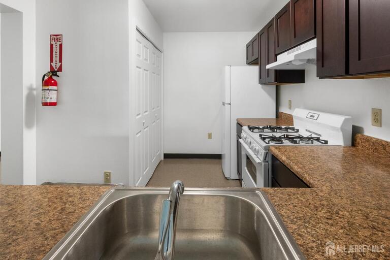 Photo 8 of 103 Dwight Street # A, Jersey City NJ 07605, Jersey City, NJ