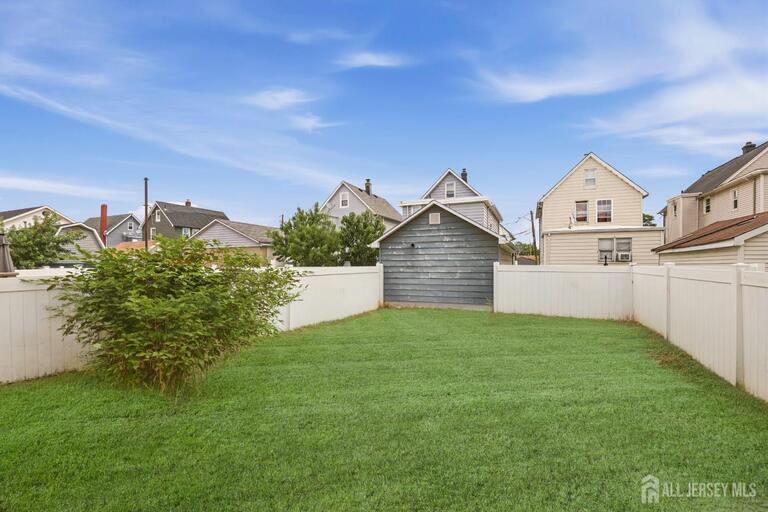 Photo 27 of 8 Somerset Street, Carteret NJ 07008, Carteret, NJ