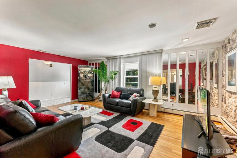 Photo 5 of 27 Milton Avenue, East Brunswick NJ 08816, East Brunswick, NJ
