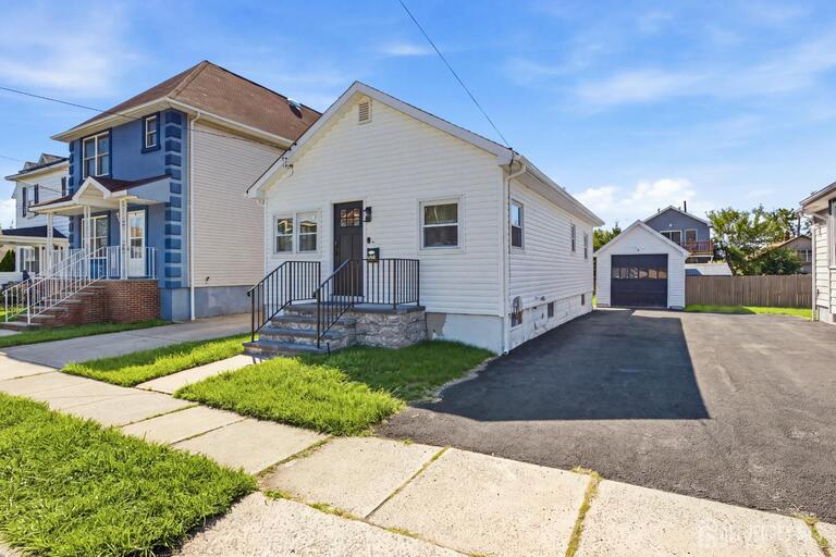 Photo 2 of 129 Pershing Avenue, Iselin NJ 08830, Iselin, NJ