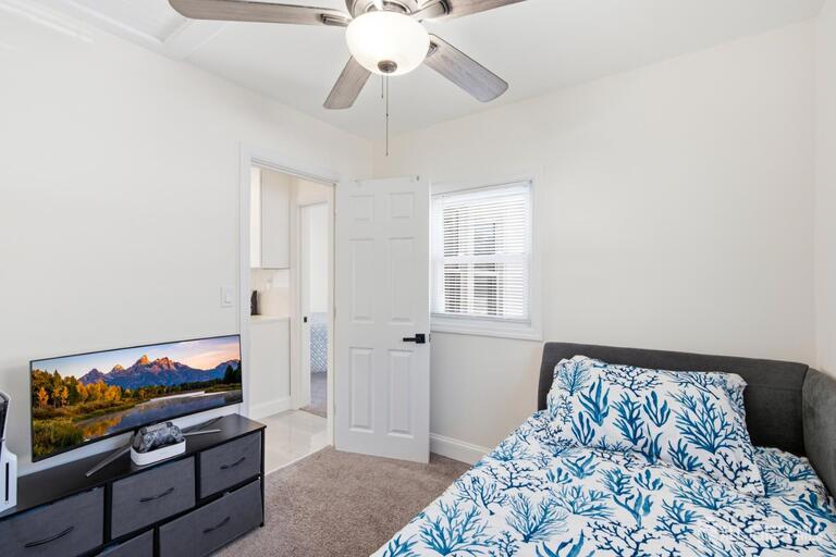 Photo 16 of 129 Pershing Avenue, Iselin NJ 08830, Iselin, NJ