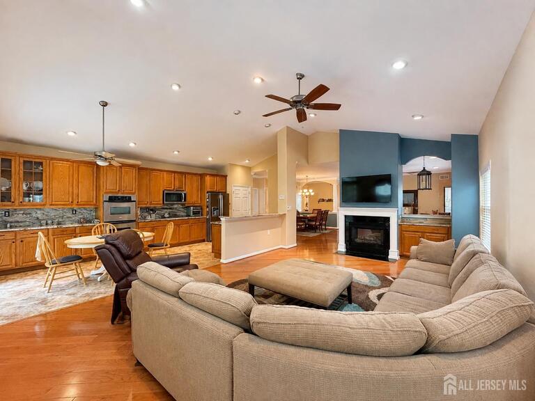 Photo 16 of 111 Fontaine Court, Monroe NJ 08831, Monroe, NJ