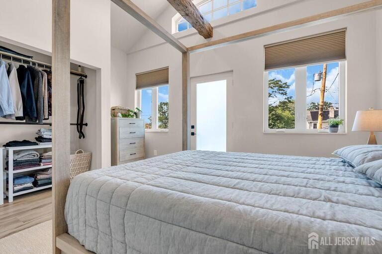 Photo 21 of 532 Lorillard Avenue, Union Beach NJ 07735, Union Beach, NJ