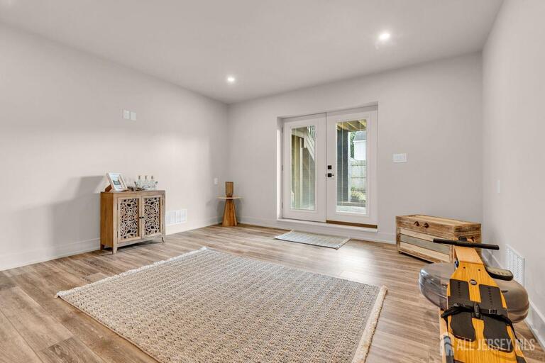 Photo 6 of 532 Lorillard Avenue, Union Beach NJ 07735, Union Beach, NJ