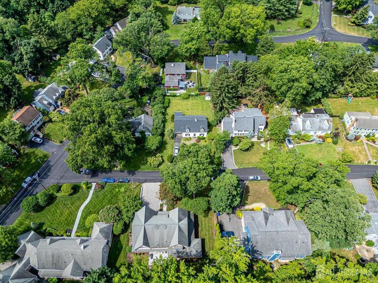 Photo 67 of 4 Edgewood Road, Edison NJ 08820, Edison, NJ