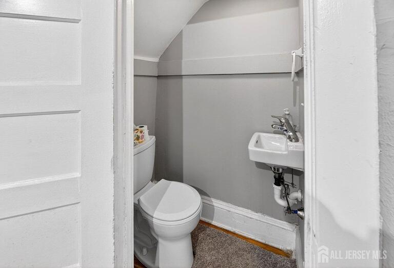 Photo 4 of 53 Sanhican Drive, Trenton NJ 08618, Trenton, NJ