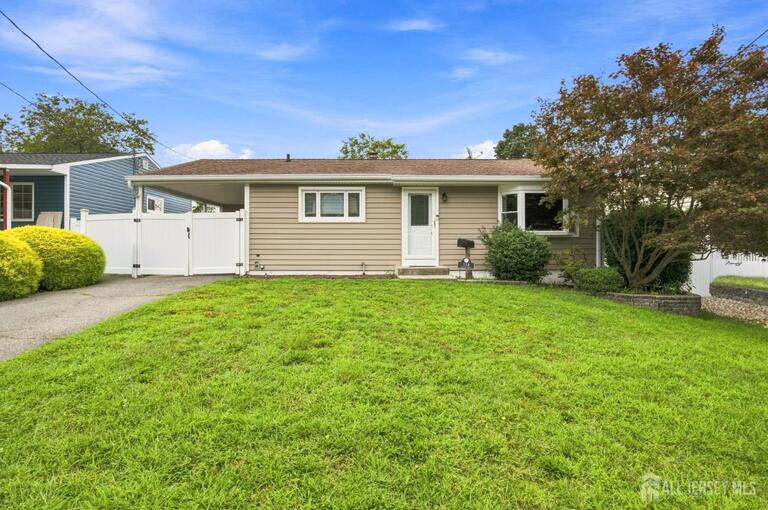 Photo 1 of 114 Kendall Drive, Sayreville NJ 08859, Sayreville, NJ