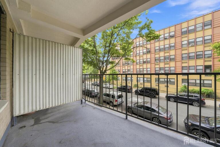 Photo 17 of 1874 Pelham Pkwy S, New York City NY 10461, New York City, NY
