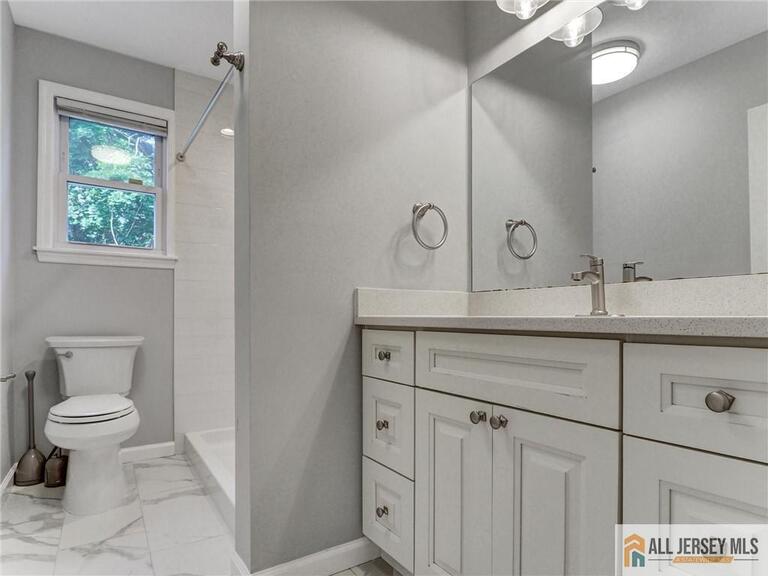 Photo 22 of 170 Prospect Avenue, Edison NJ 08817, Edison, NJ