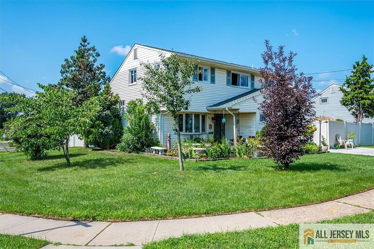 Photo 3 of 89 Whitman Street, Carteret NJ 07008, Carteret, NJ