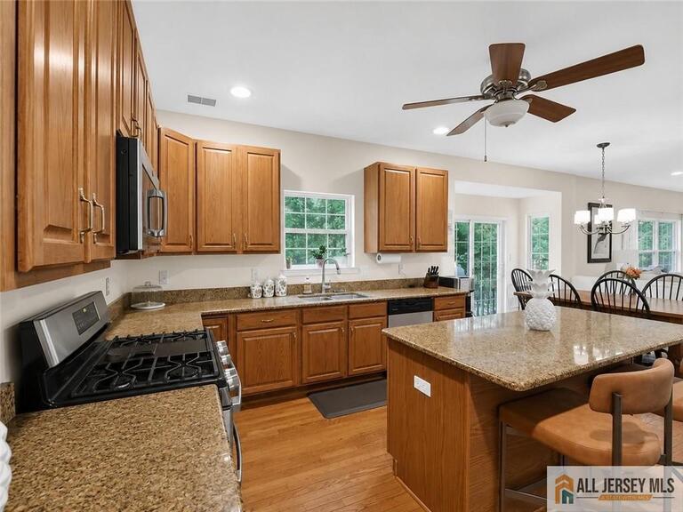 Photo 9 of 101 Cardinal Drive, Jackson NJ 08527, Jackson, NJ