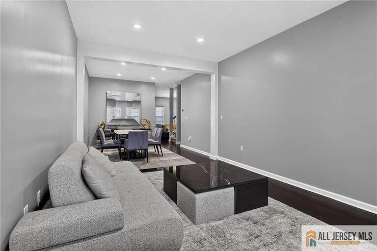 Photo 8 of 64 Andrews Way, Piscataway NJ 08854, Piscataway, NJ