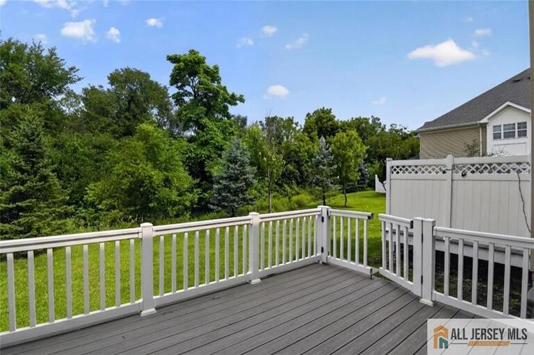Photo 36 of 64 Andrews Way, Piscataway NJ 08854, Piscataway, NJ