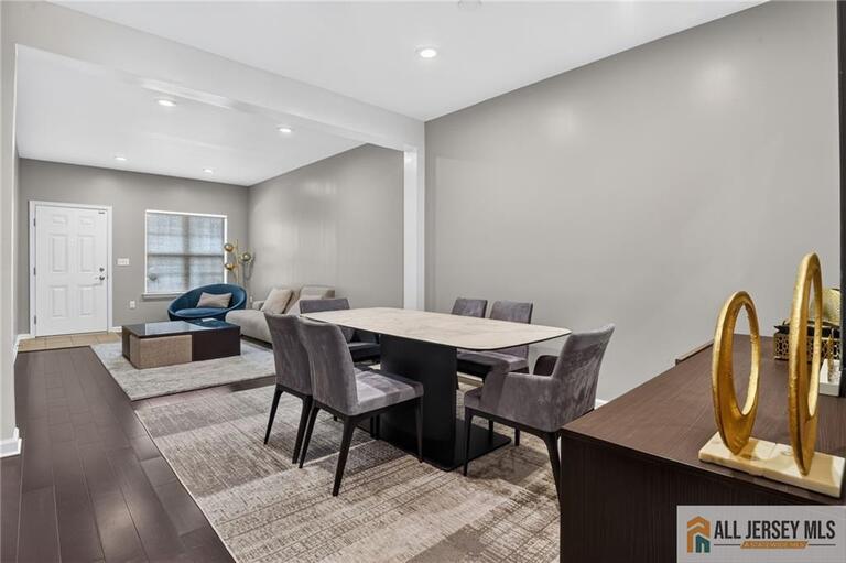 Photo 11 of 64 Andrews Way, Piscataway NJ 08854, Piscataway, NJ